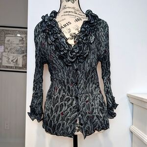 PIANO | Women's Blk/Grey Vintage Pleated Button Down Ruffled Blouse